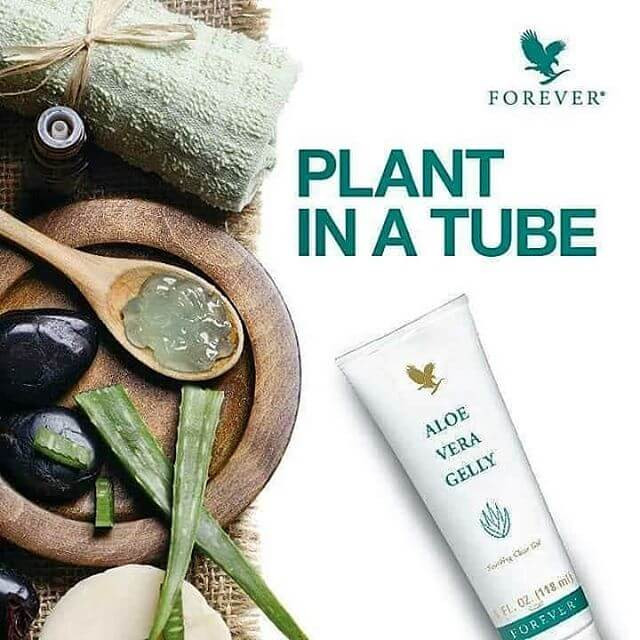 کرم مرطوب کننده دست و صورت فوراور لیوینگ پروداکتس مدل آلوئه ورا مناسب انواع پوست حجم 118 میلی لیتر - Image 4