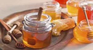 یک قاشق چایخوری عسل چند کالری دارد؟